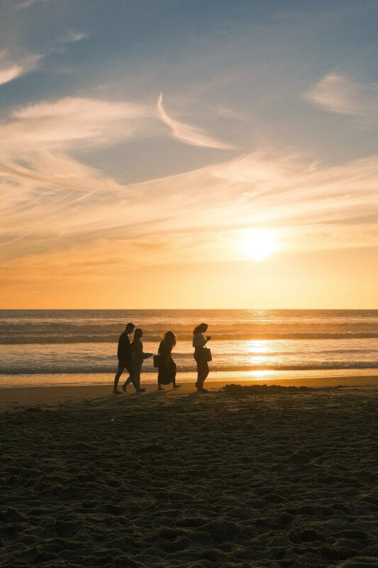 best beach yoga and meditation spots in florida 1 scaled